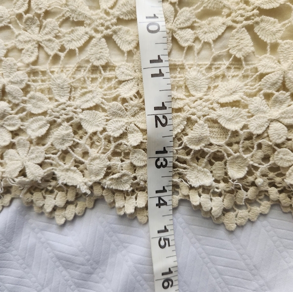 Free People Crochet Tiered Lace Mini Skirt Off White Cotton Lined Size 2 - Picture 6 of 7